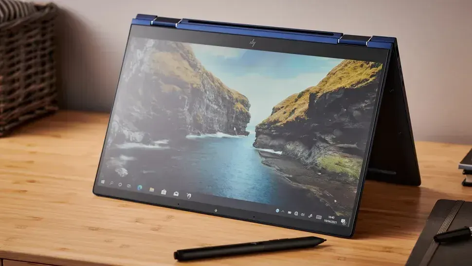 HP Elite Dragonfly G2 2-in-1 Intel i5 11th Gen 13.3″ FHD Touch Display