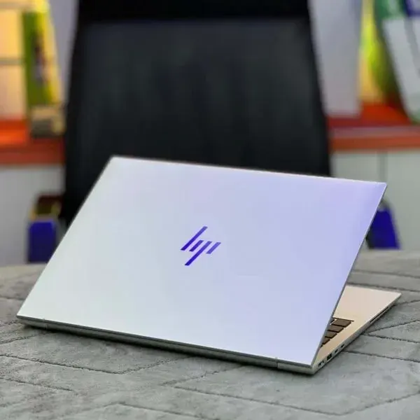 HP EliteBook 830 G9 Intel i5 12th Gen 13.3 Inch WUXGA Display