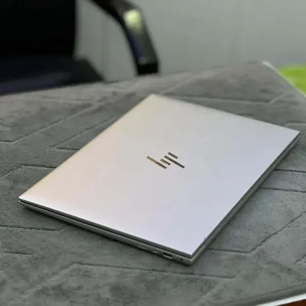 HP EliteBook 830 G9 Intel i5 12th Gen 13.3 Inch WUXGA Display