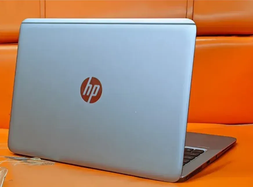 HP EliteBook Folio 1040 G3 Core i5 6th Gen14″ Display