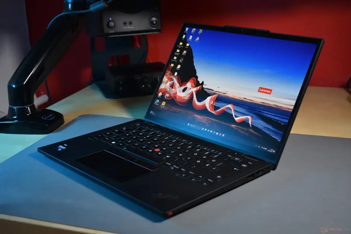 Lenovo ThinkPad X13 Yoga, i5 10th Gen, 16GB RAM, 256GB SSD, IPS Touch Display