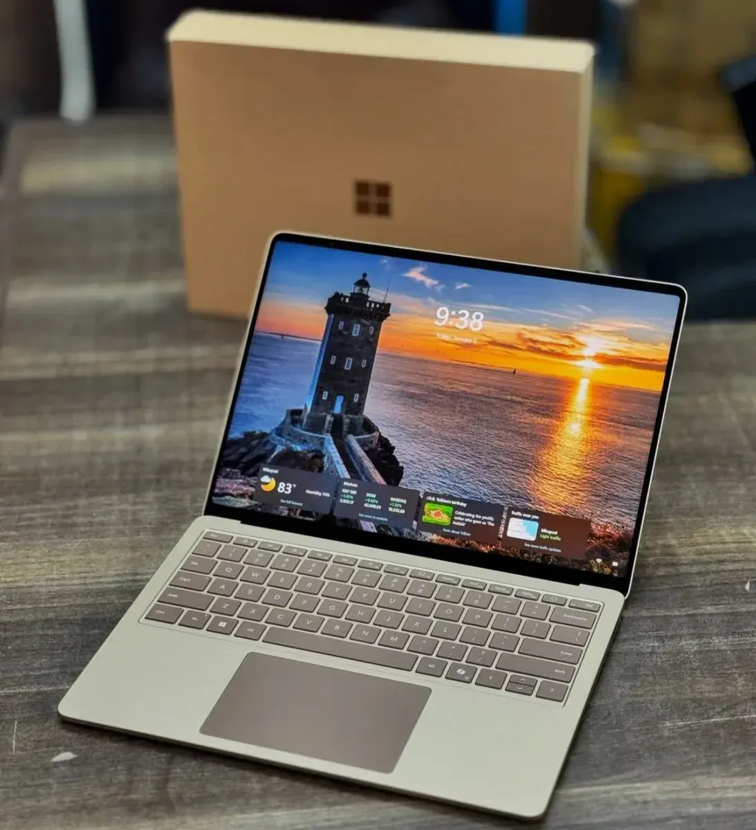 Microsoft Surface Laptop Go Core i5 10th Gen 8GB RAM 256GB SSD Multi Touch Display (Pre Owned)