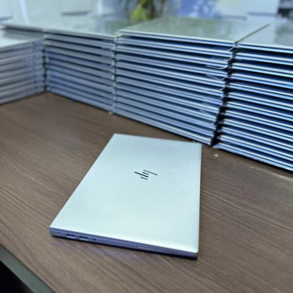 HP EliteBook 860 G9 – 12th Gen Intel Core i5, 16GB DDR5 RAM, 512GB SSD, 16” FHD Display