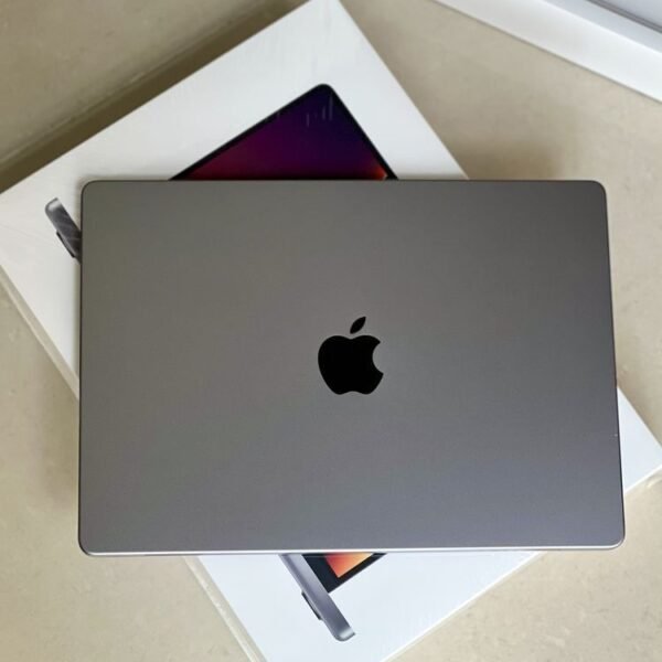 Apple MacBook Pro A2442 (M1, 2021), Apple M1 Pro Chip, 16GB RAM, 512GB SSD, 14-inch 4K Retina Display